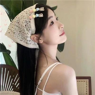 三个扑火的少年